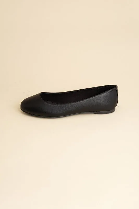 Black Round Toe Ballerina Flats