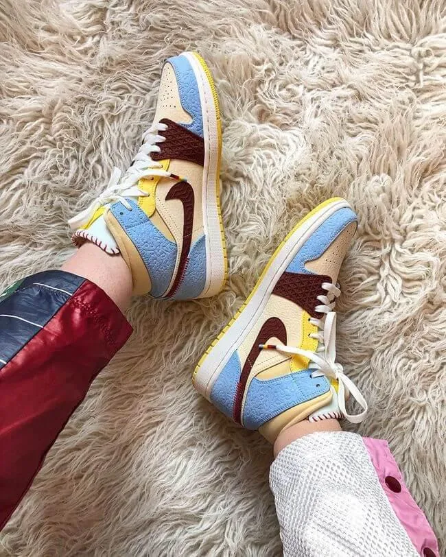 Custom Air Jordan 1 Chateau Blue Yellow Sneakers
