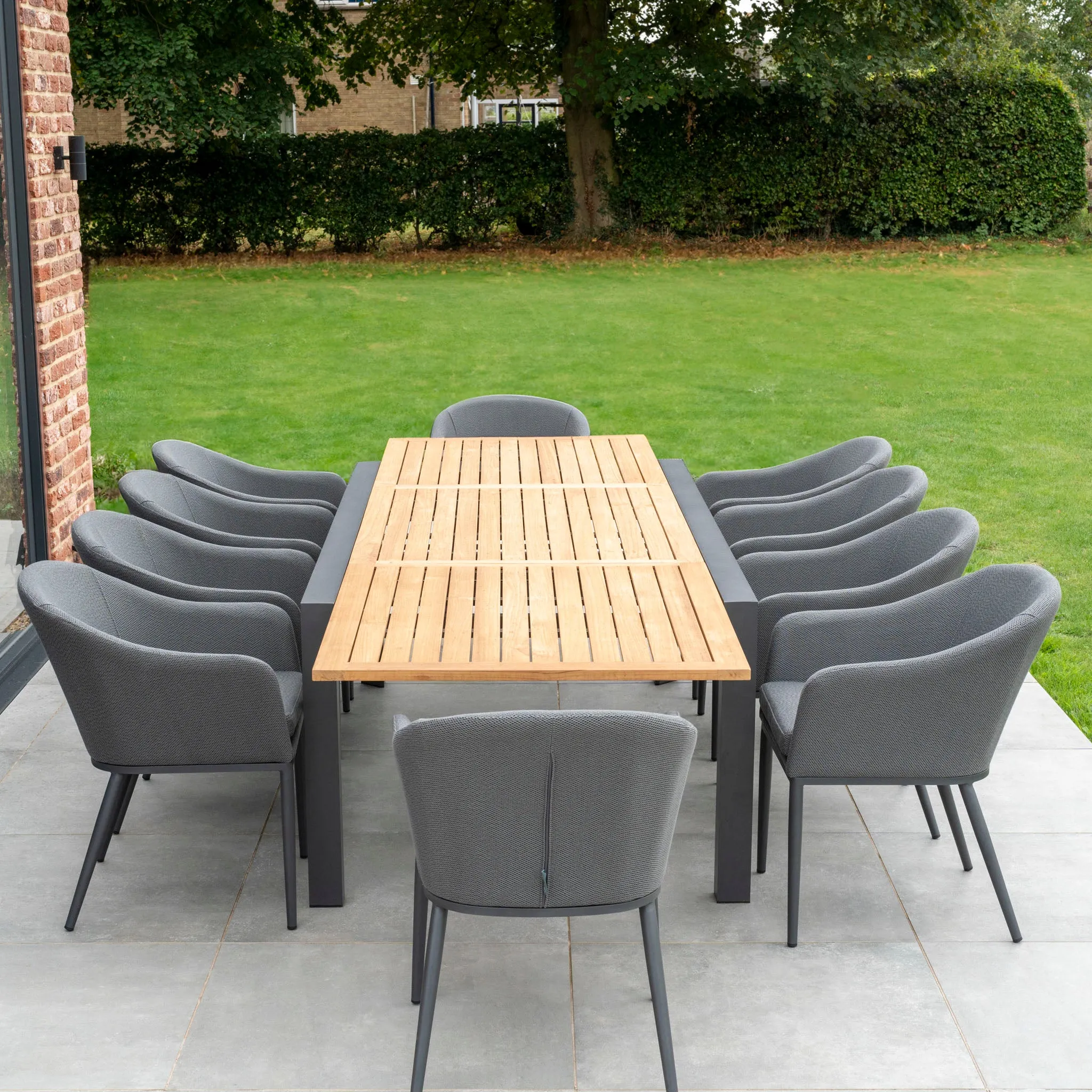 Luna 10 Seat Outdoor Fabric Extending Teak Dining Set in Grey