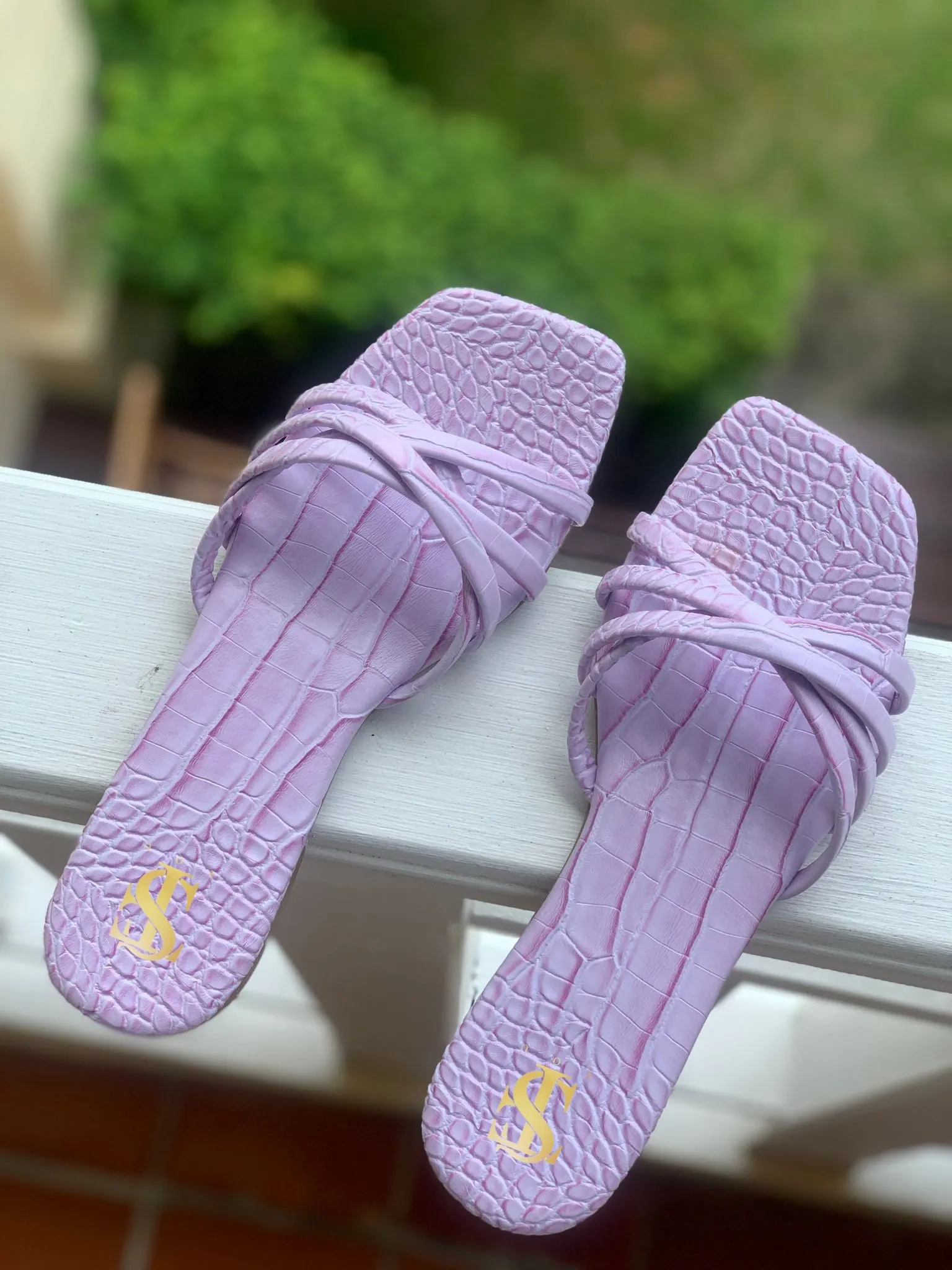 Provence Lilac Strappy Sliders