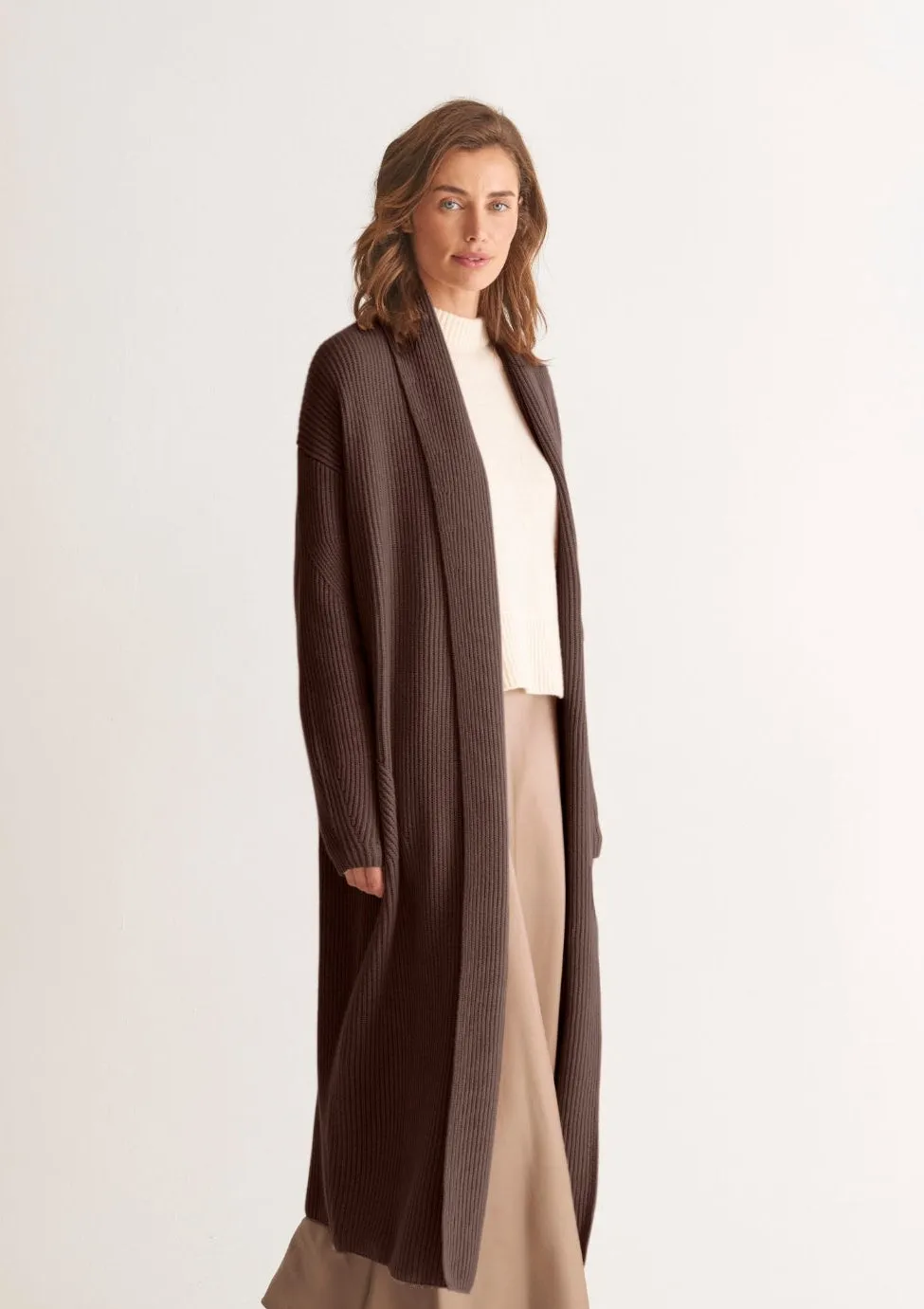 Ribbed Cashmere Coatigan in Rye Brown